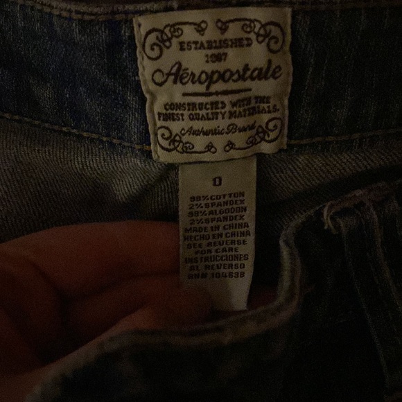 Women’s Aeropostale capris size 0 - Picture 4 of 5